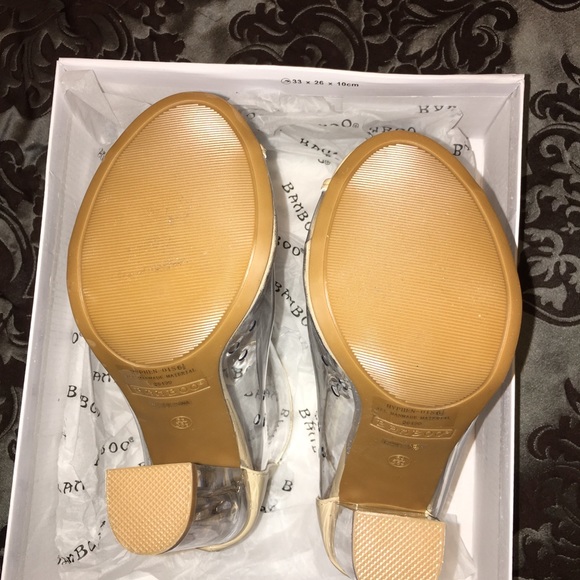SOLD!! Clear high heels - Picture 2 of 3