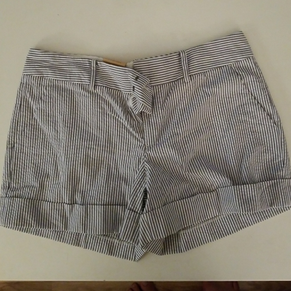 Club Monaco Cuffed Striped shorts