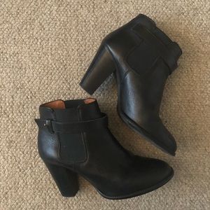Madewell Gore Strap Booties