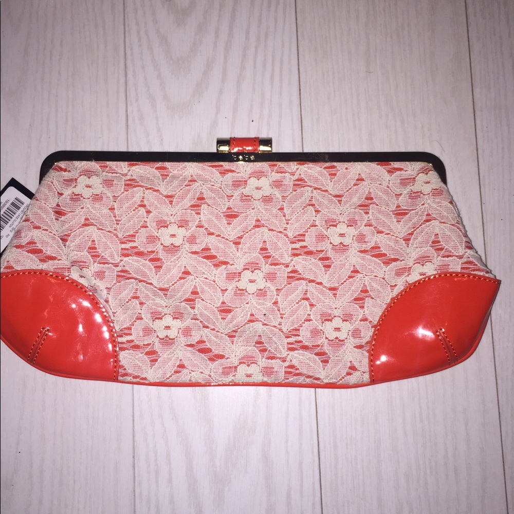 NWT Bebe Clutch