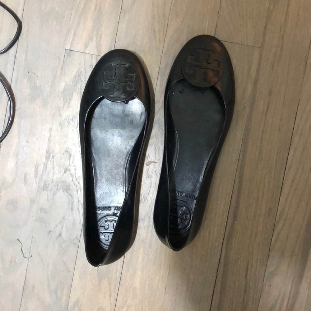 Tori Burch rubber flats