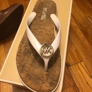 MK authentic Sandals