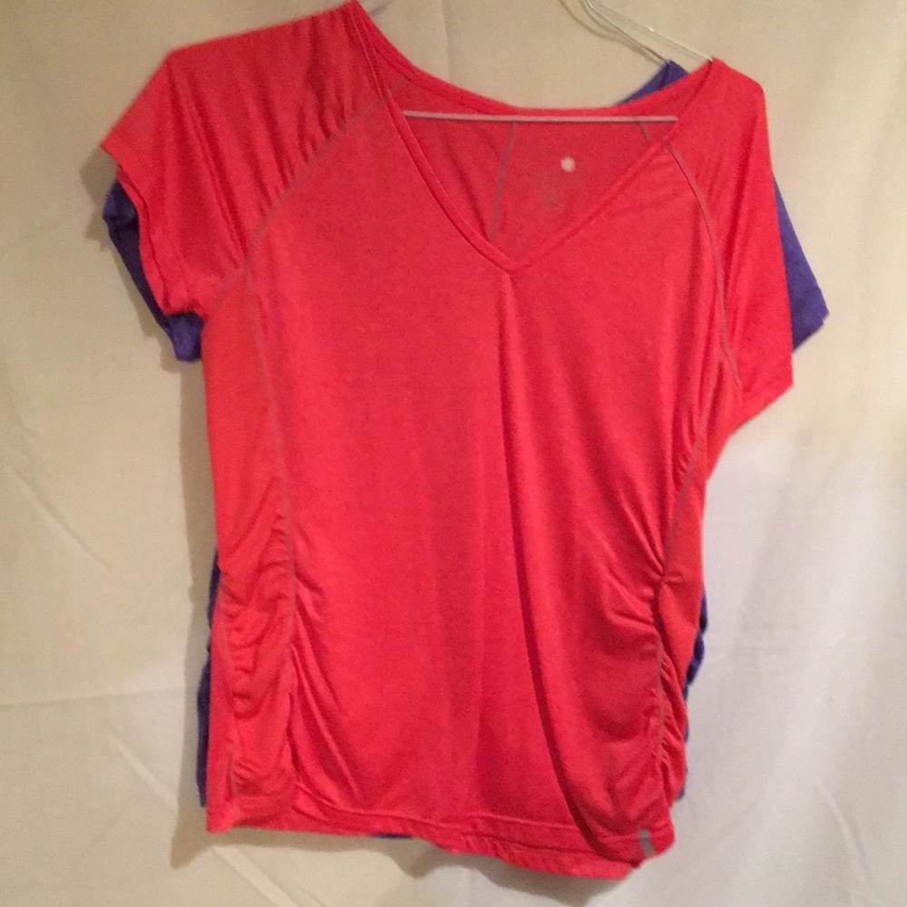 Workout tops