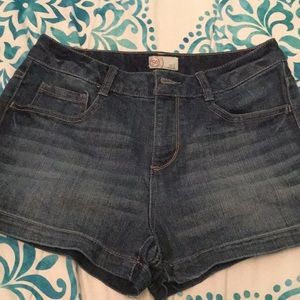 So- jean shorts