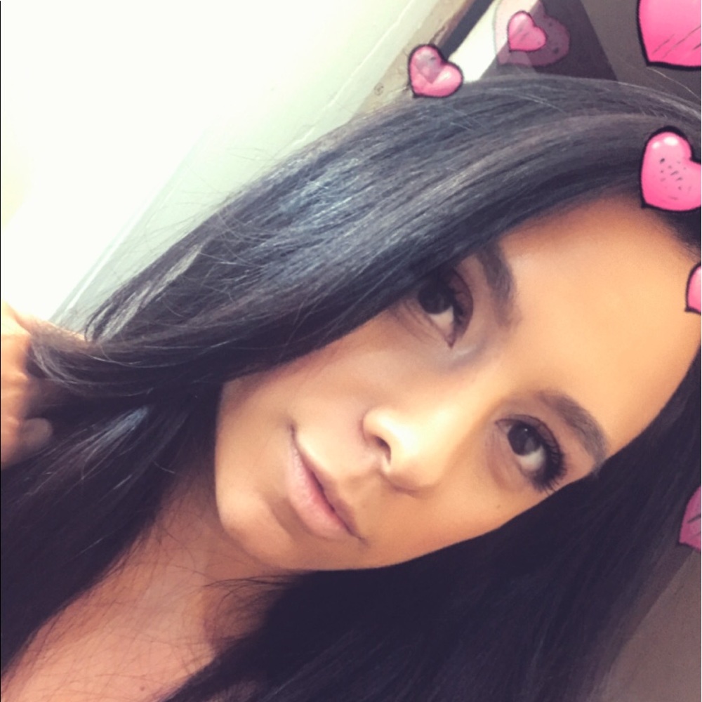 Meet your Posher, Jessica