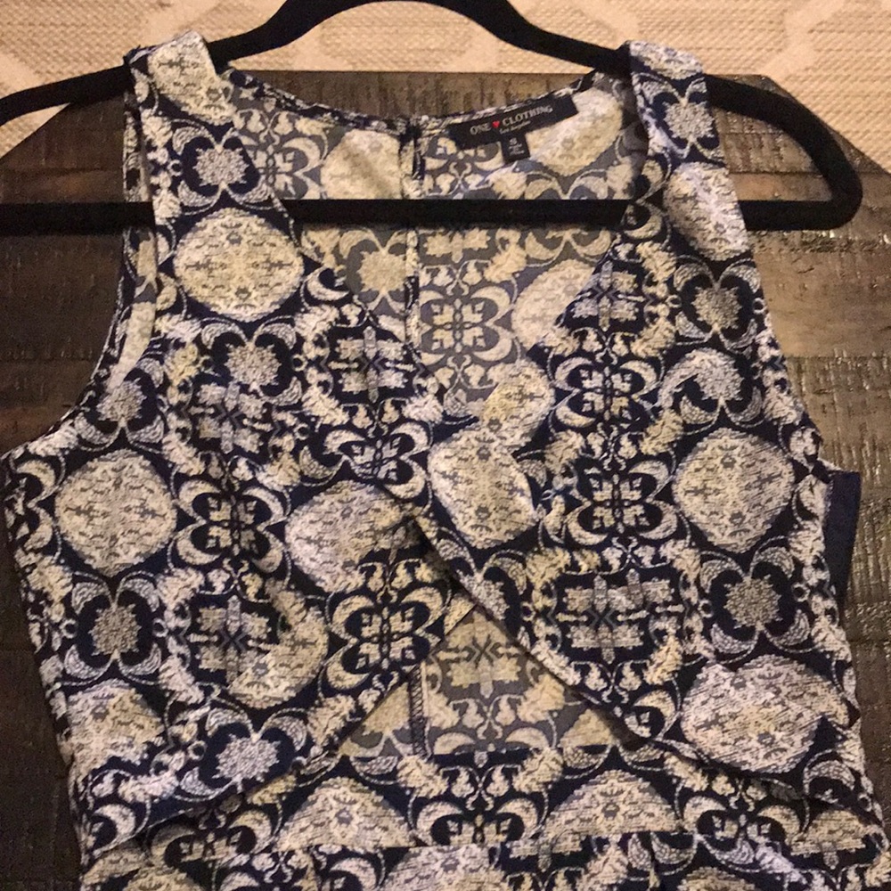 Romper - Picture 2 of 3