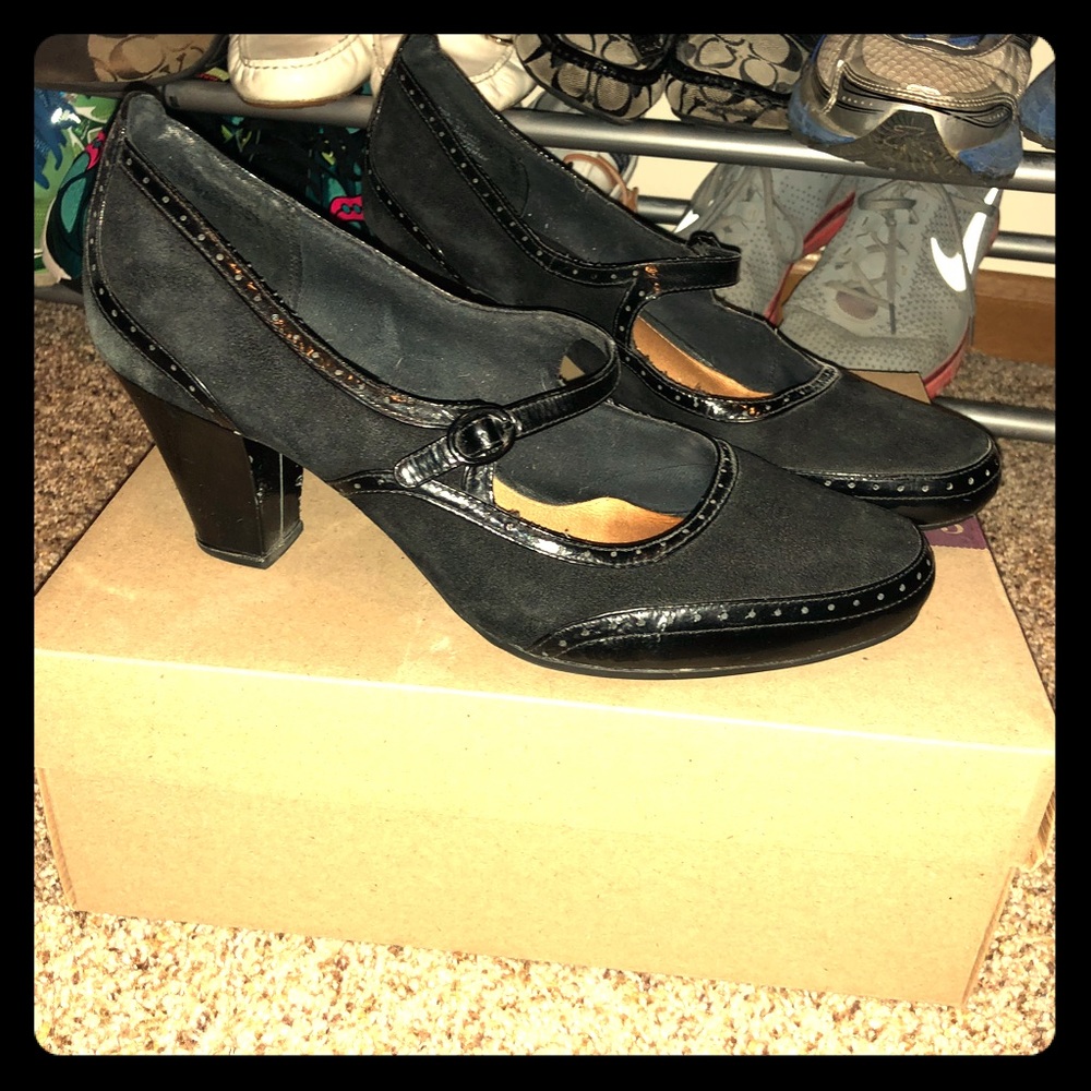 Clarks Artisan Black Suede Mary Jane - Size 12