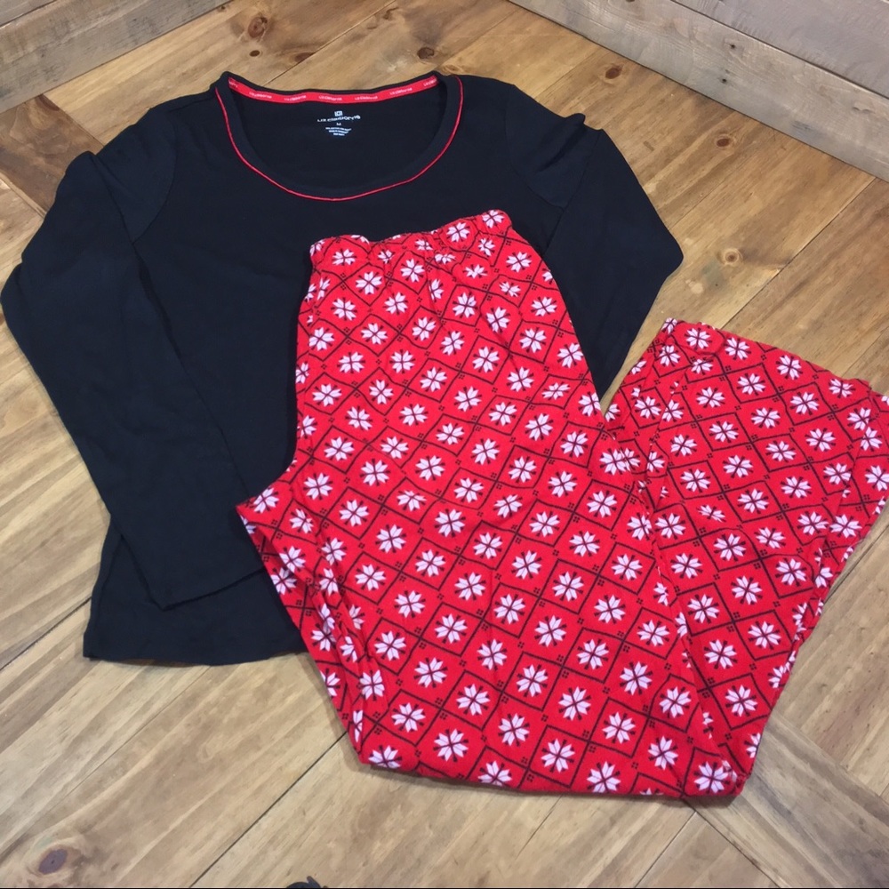 LIZ CLAIBORNE SNOWFLAKES PJ SET