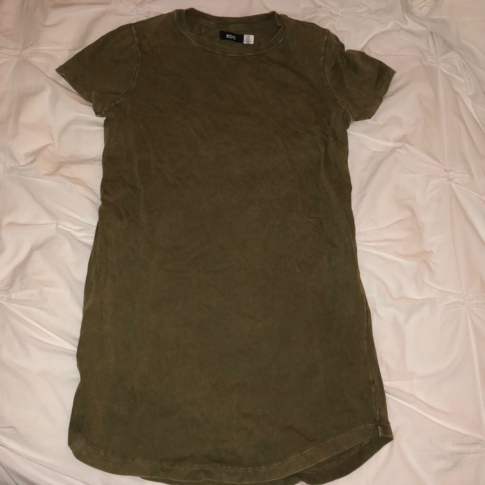 Sale‼️Urban Outfitters Olive Green T-Shirt Dress