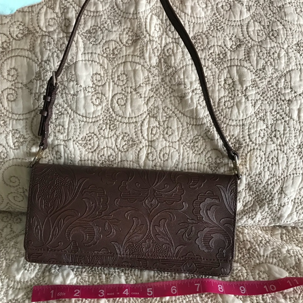 Liz Claiborne purse clutch