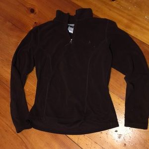 North Face Women’s 1/4 zip fleece pullover. Med