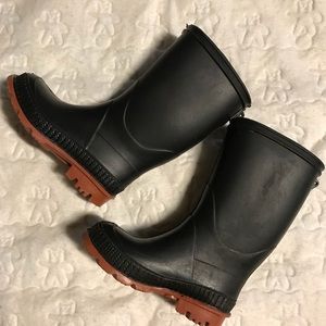 boys rain boots canada
