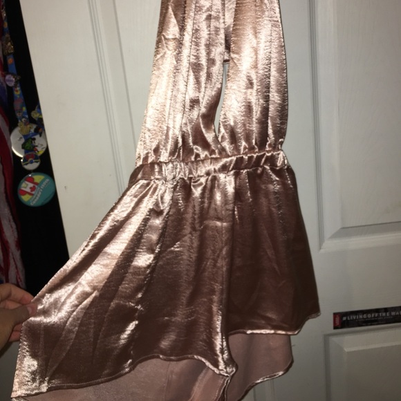 Fancy short Rumper - Picture 2 of 4