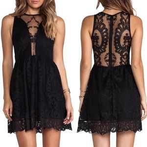 For Love And Lemons 🍋 Lulu Lace Dress
