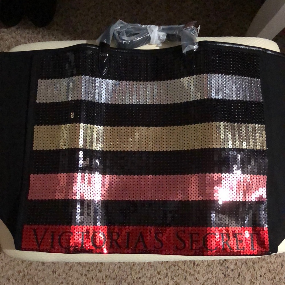 Victoria’s Secret Tote