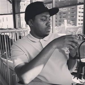 Meet your Posher, Victor