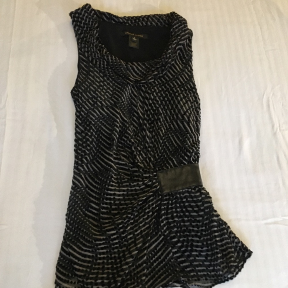 Sleeveless blouse