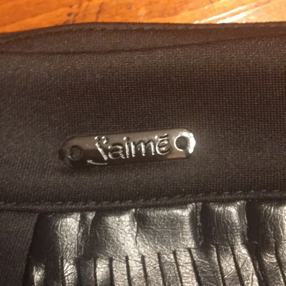 Gorgeous unique black shorts with fridge detail! - Picture 3 of 5