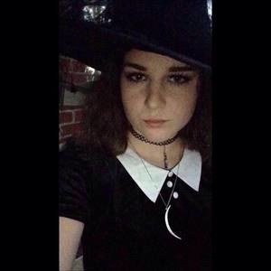 Meet your Posher, Kristin