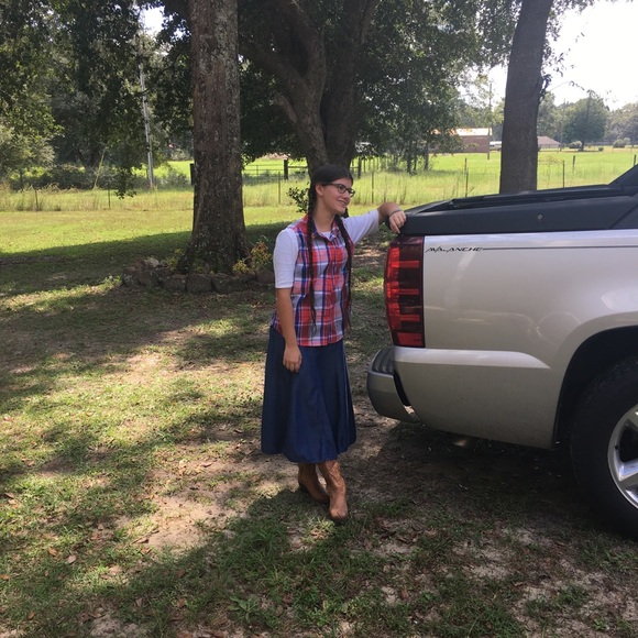 Meet your Posher, Amanda Hopper - Picture 8 of 10