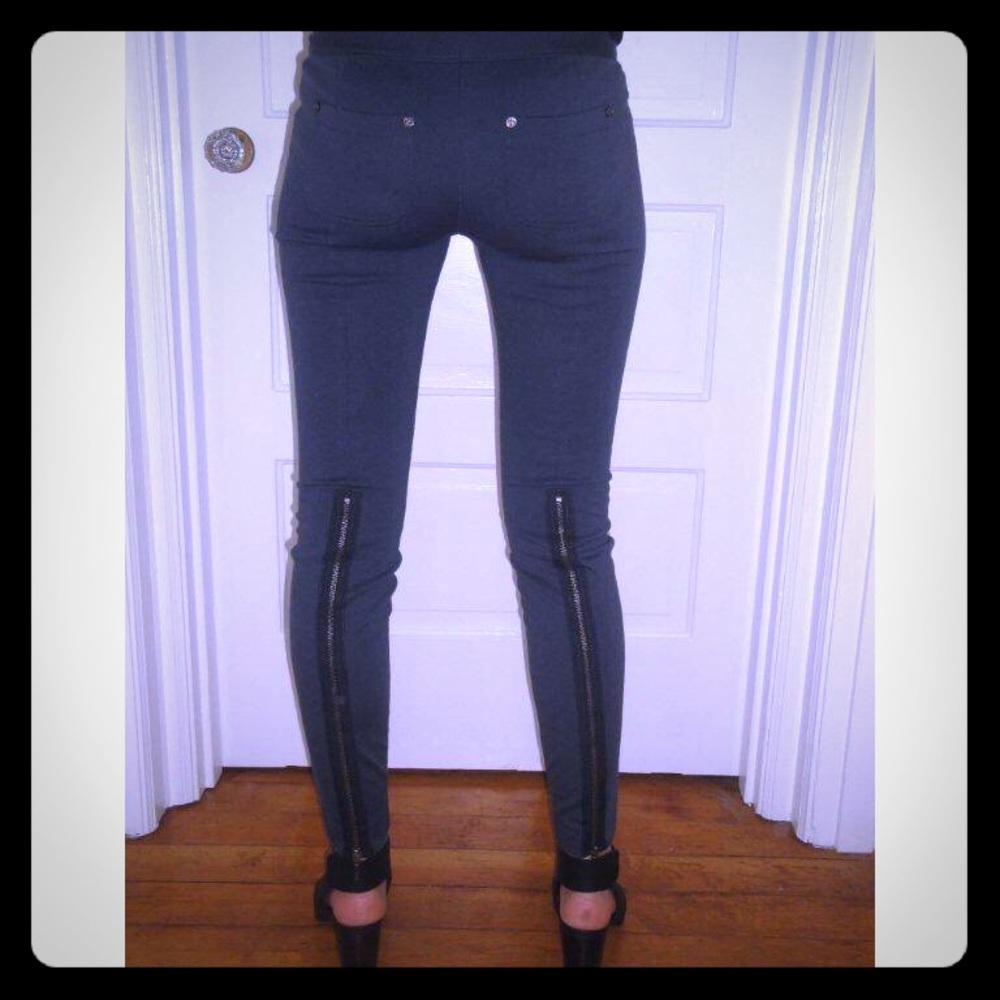 BCBG Pants with zipper detail - Picture 1 of 3