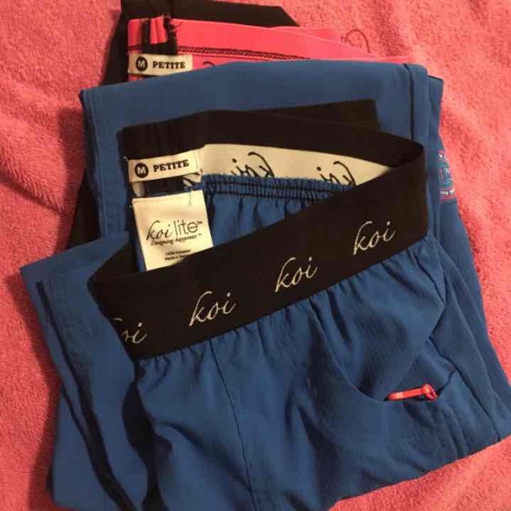 Koi scrub pants- brand new!