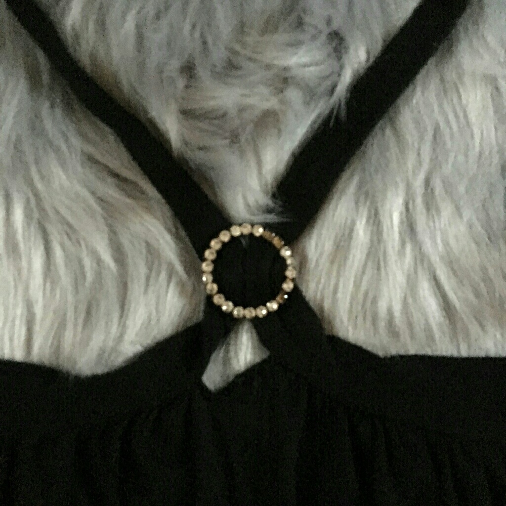 halter top - Picture 3 of 4
