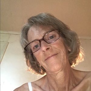 Meet your Posher, Valari