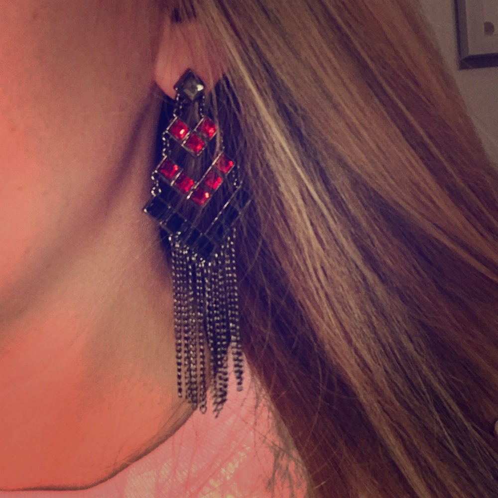 Garnet and Black Dangle Earring
