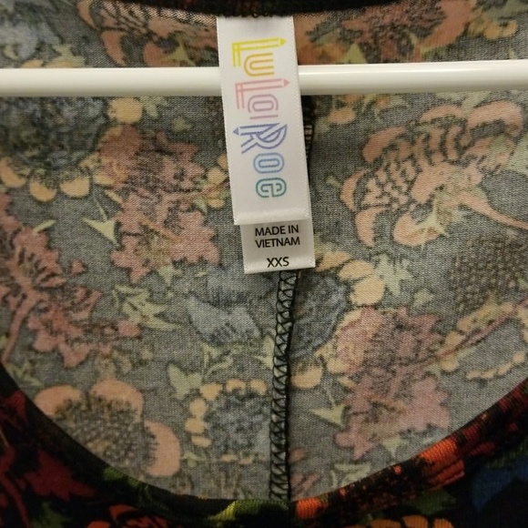 LULAROE xxs perfect t - Picture 2 of 3