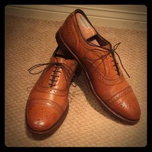 Allen Edmonds Walnut Strands 10.5 D
