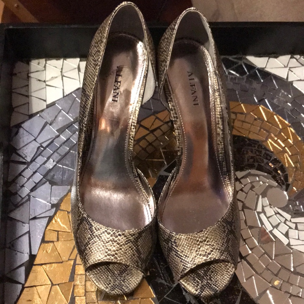 Alfani Vegan Snake Skin Peep Toe Heels