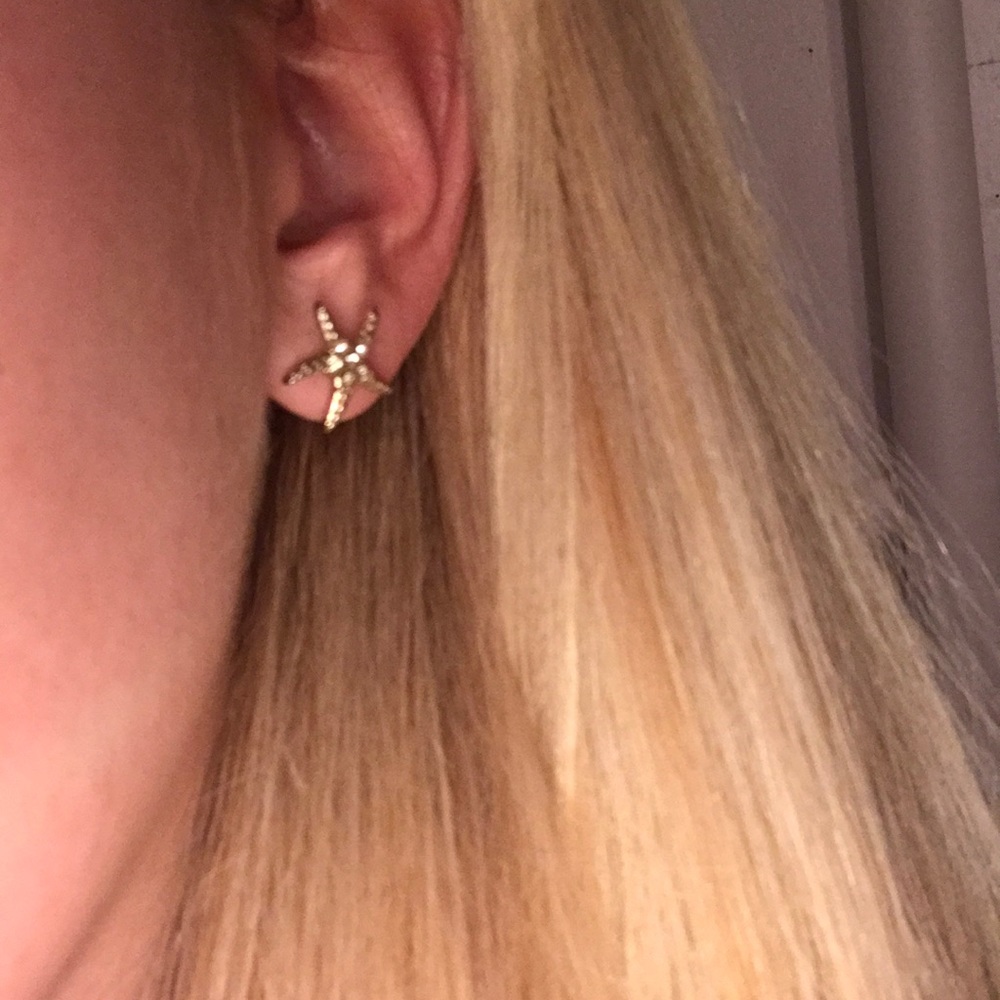 Starfish studs