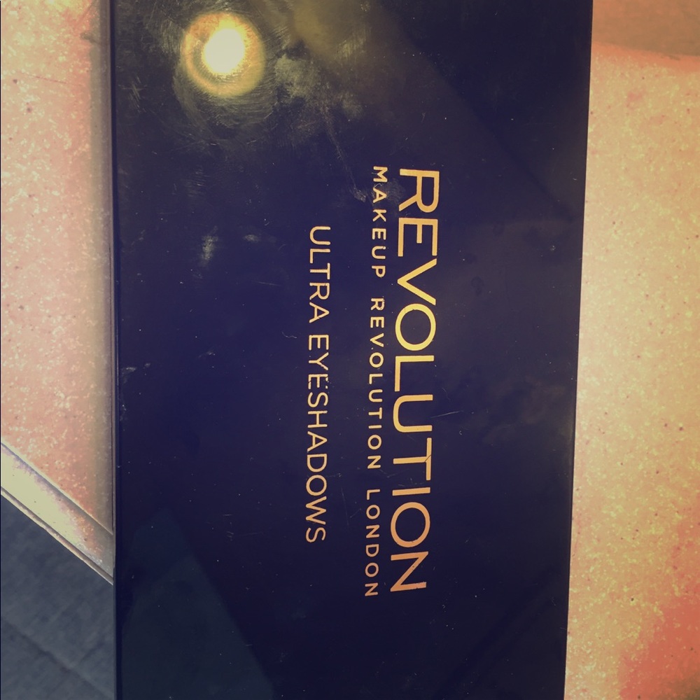 Makeup Revolution