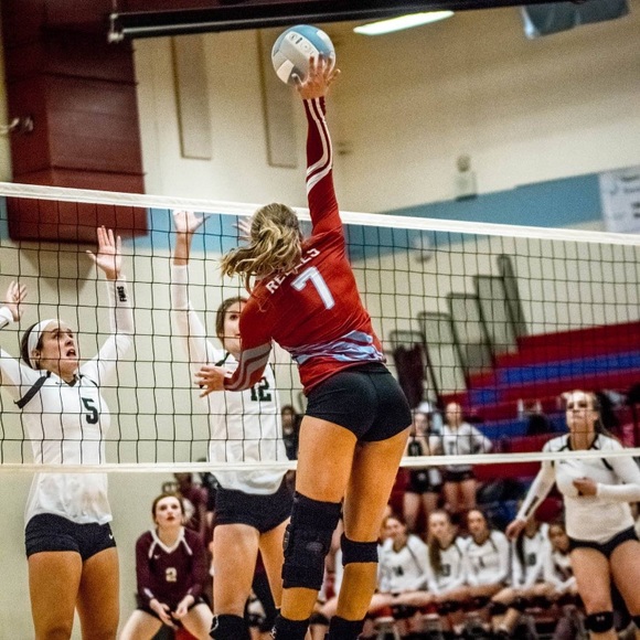 Meet your Posher, Danielle - Picture 1 of 1