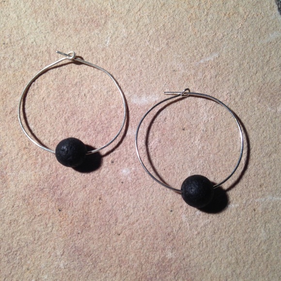 Lava Stone Diffuser Hoop Earrings Black and Silver Toned - Picture 1 of 1