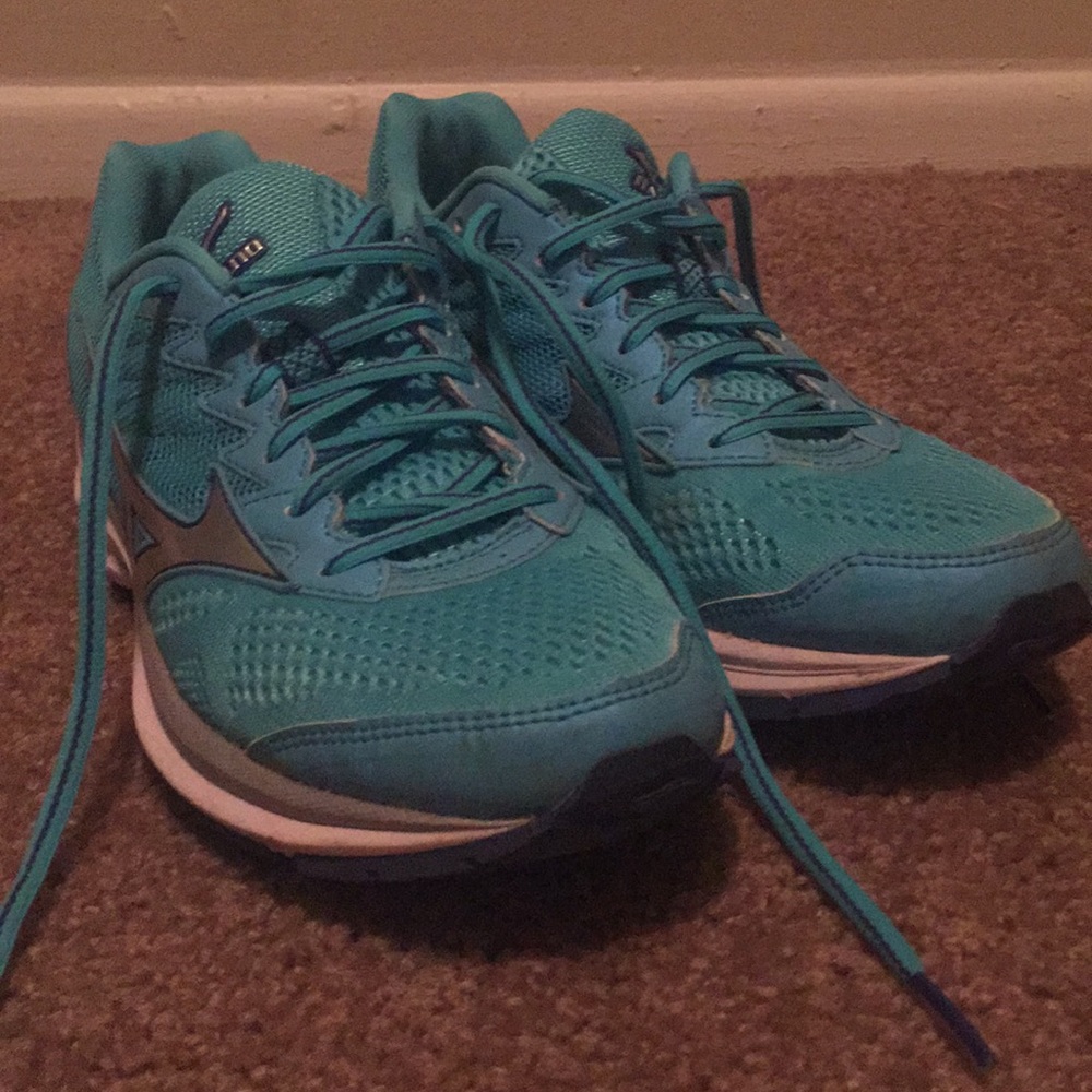 Mizuno Wave Rider 20