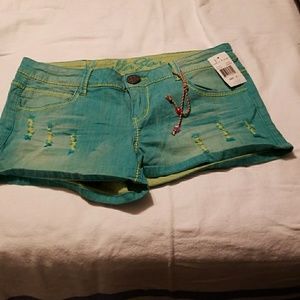 Girls shorts (juniors)