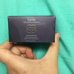 Tarte hybrid gel foundation - light neutral