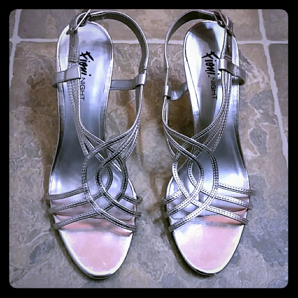 Strappy silver Fioni NIGHT heels