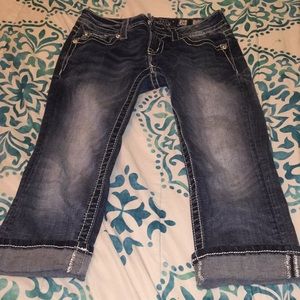 Miss Me Cuffed Capris