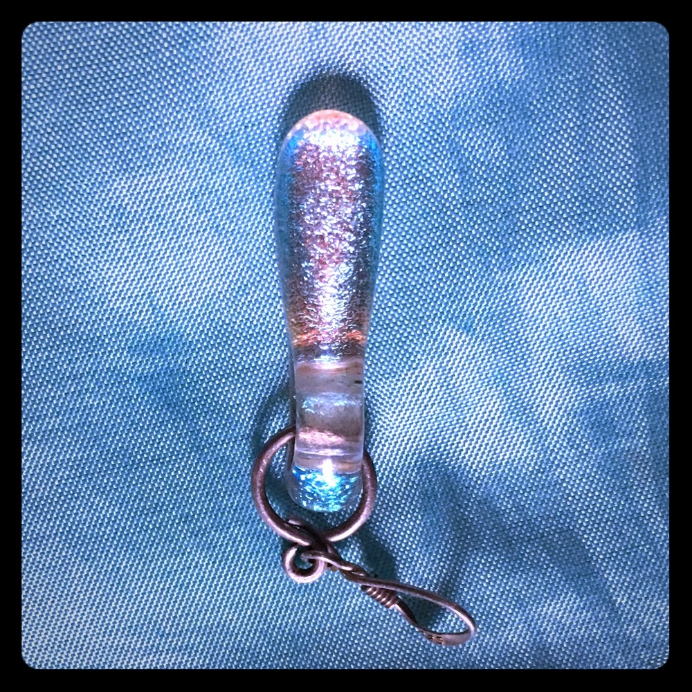 Aurora glass pendent. Silver toggle vintage.