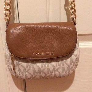 100% authentic Michael Kors crossbody bag