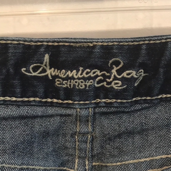 American Rag Jeans - Picture 4 of 5