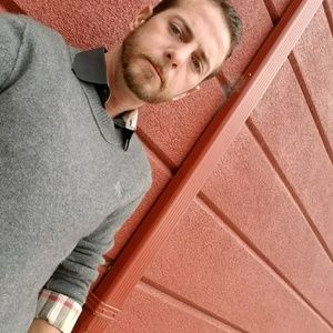 Meet your Posher, Josh