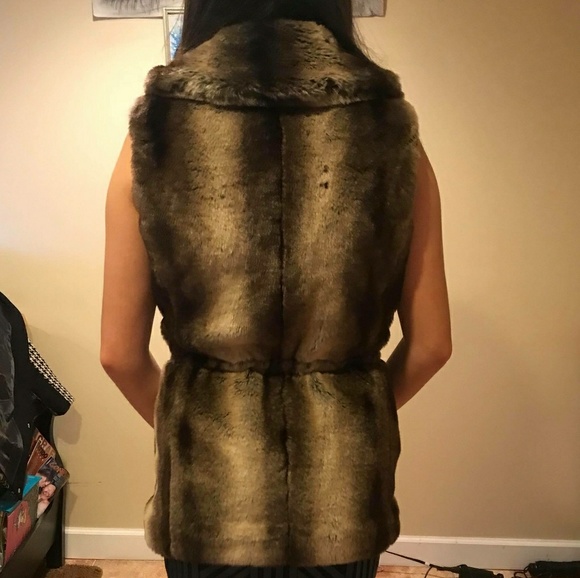 💙Ellen Tracy💜Faux Fur Anorak Vest💙 - Picture 3 of 5