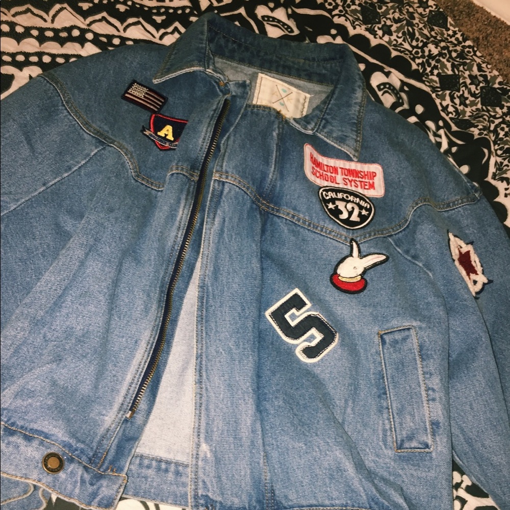 Vintage denim jacket w/ patches