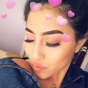 Meet your Posher, Perla