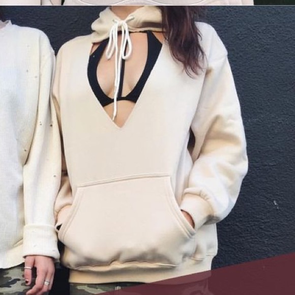 LF Sweaters - LF CUTOUT SWEATSHIRT EMMA AND SAM