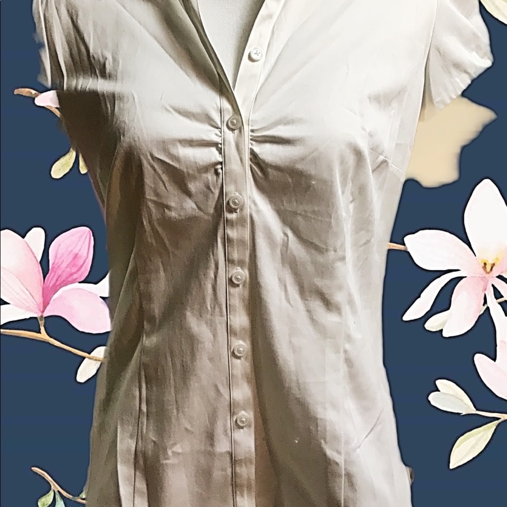 Can Huesen Style White Button Down Blouse